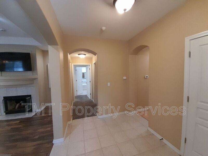 2329 Timsbury Way - Photo 7 of 22