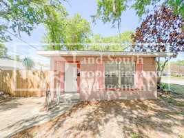 featured image of 420 Allamanda Dr