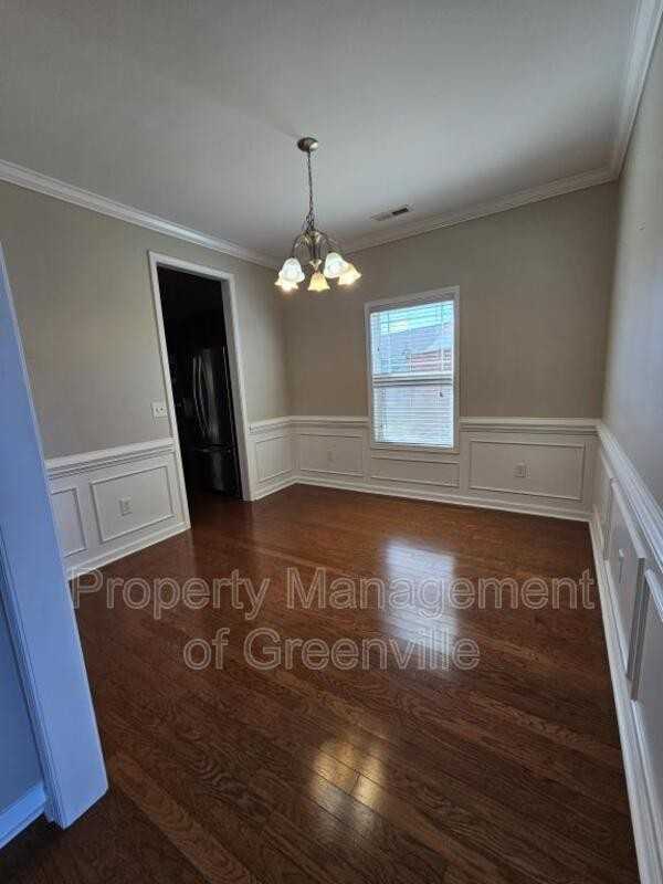 695 Flintrock Dr - Photo 5 of 25