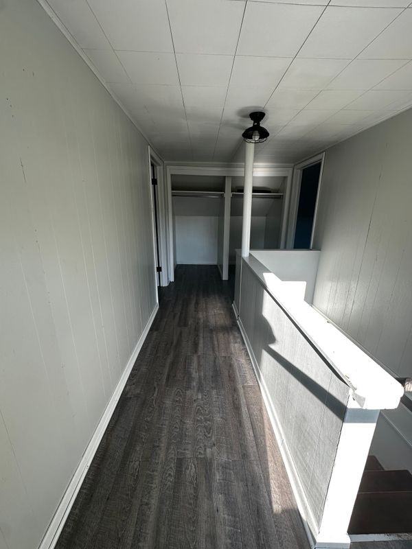 1502 Lake St - Photo 2 of 8