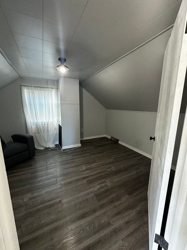 1502 Lake St - Photo 3 of 8