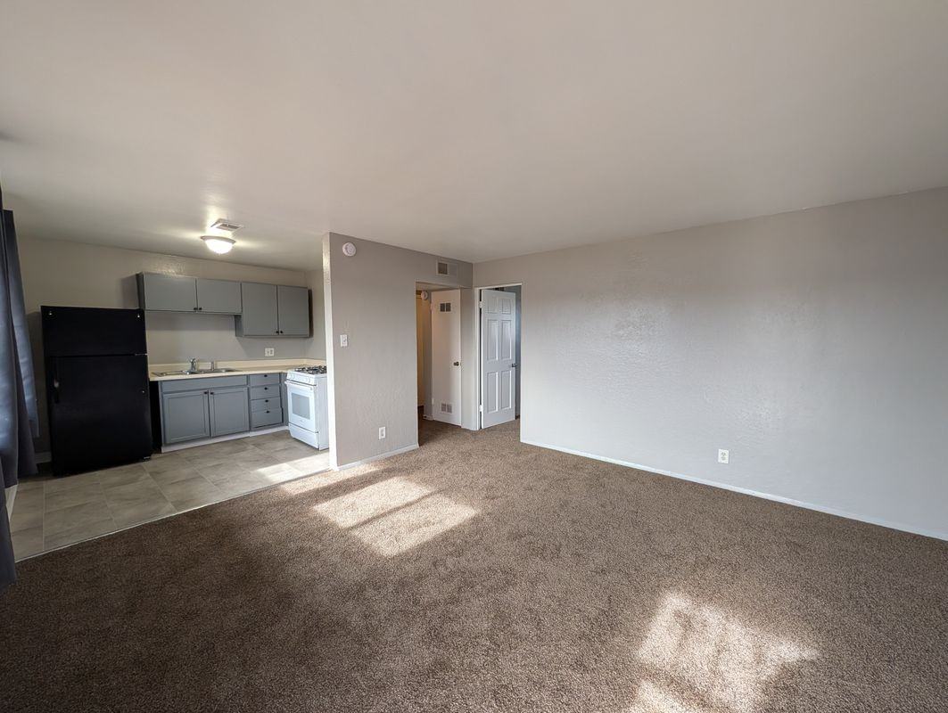 1588 Lansing St - Photo 5 of 9