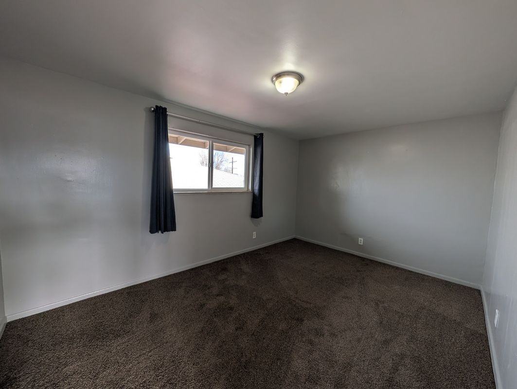 1588 Lansing St - Photo 7 of 9