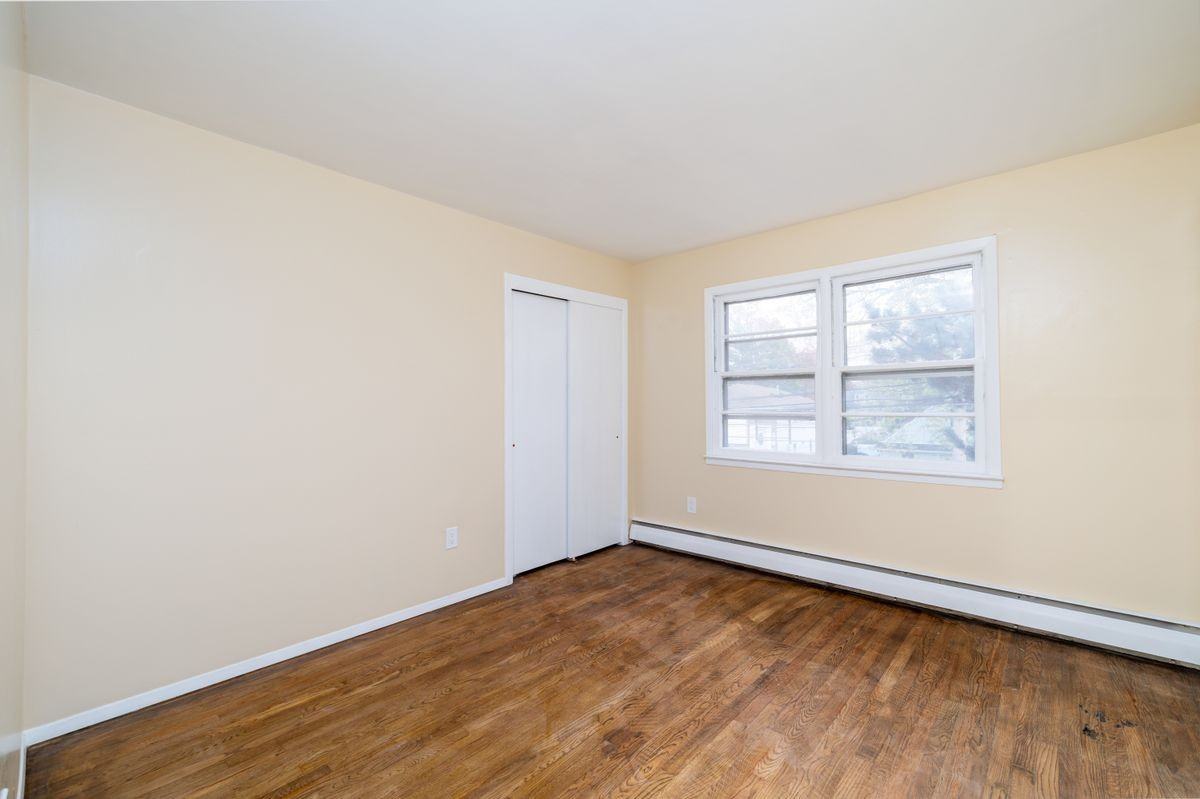 220 Benson Ave ##2 - Photo 5 of 12