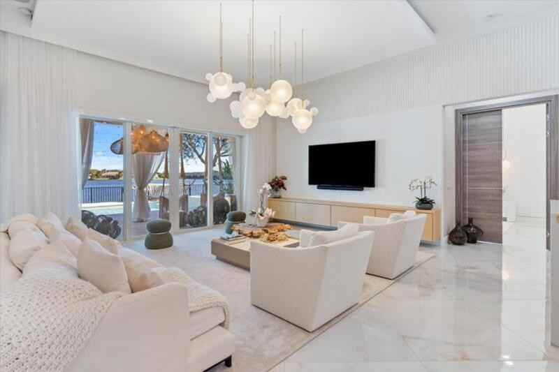 10424 Nw 59th Pl - Photo 3 of 38