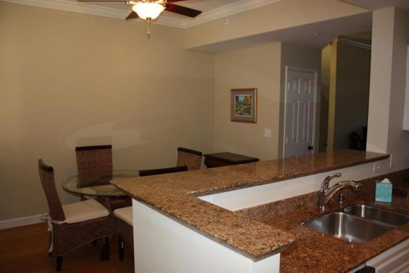 612 Fern St - Photo 4 of 14