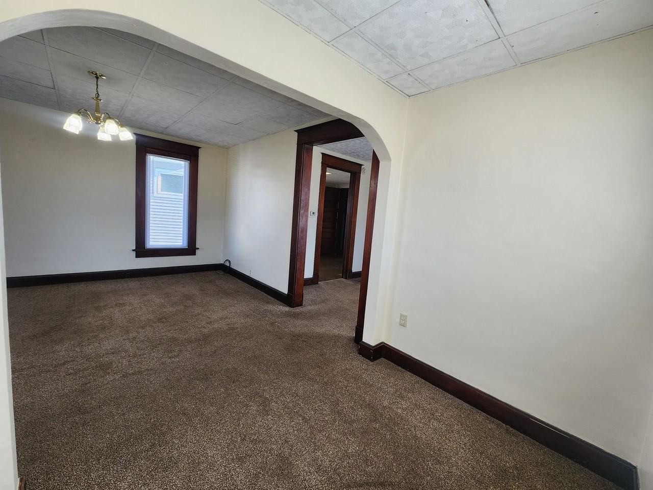 1309 N 6th 1/2 St - Photo 7 of 24