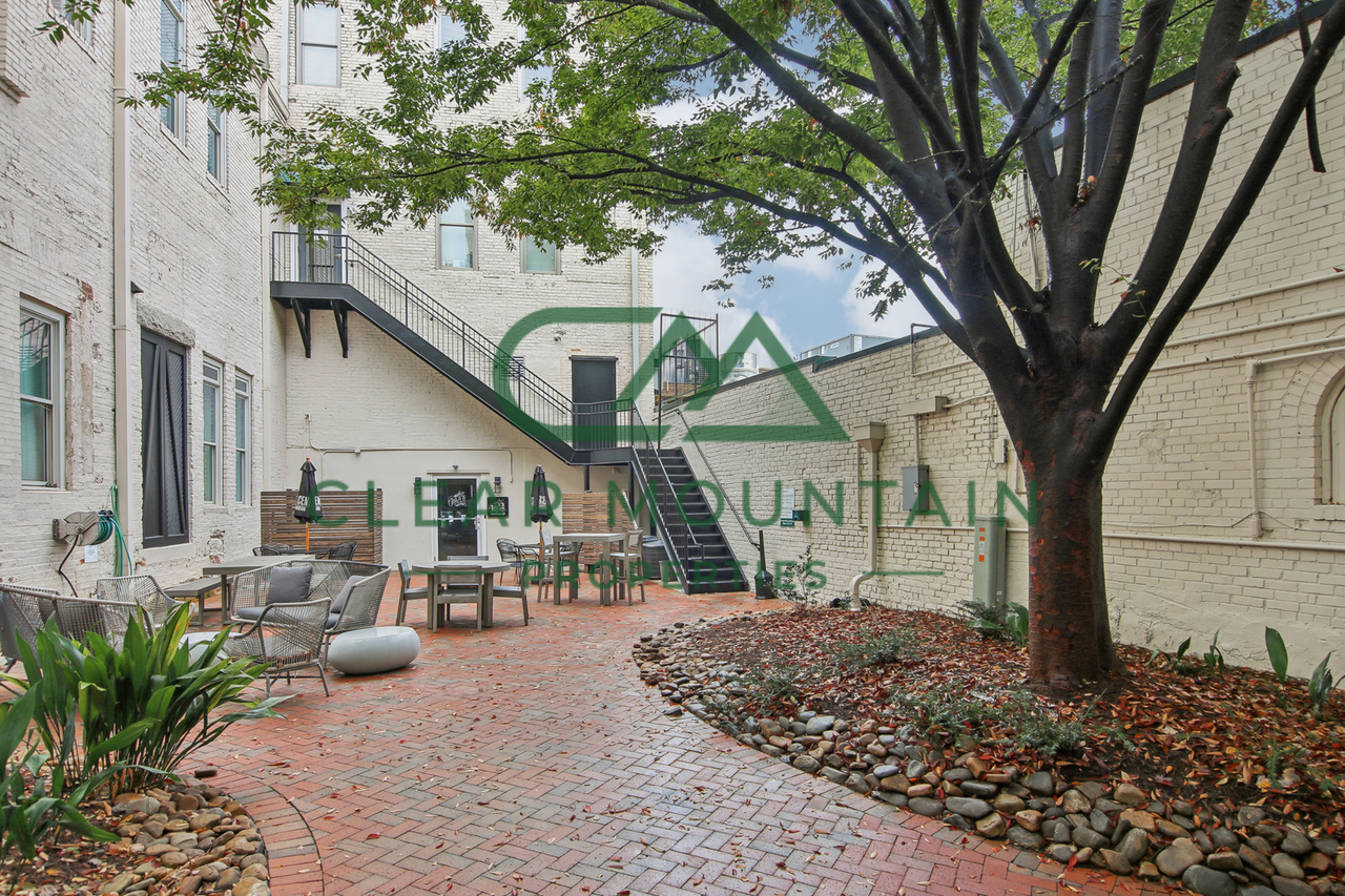 Palmetto Lofts - Photo 6 of 25