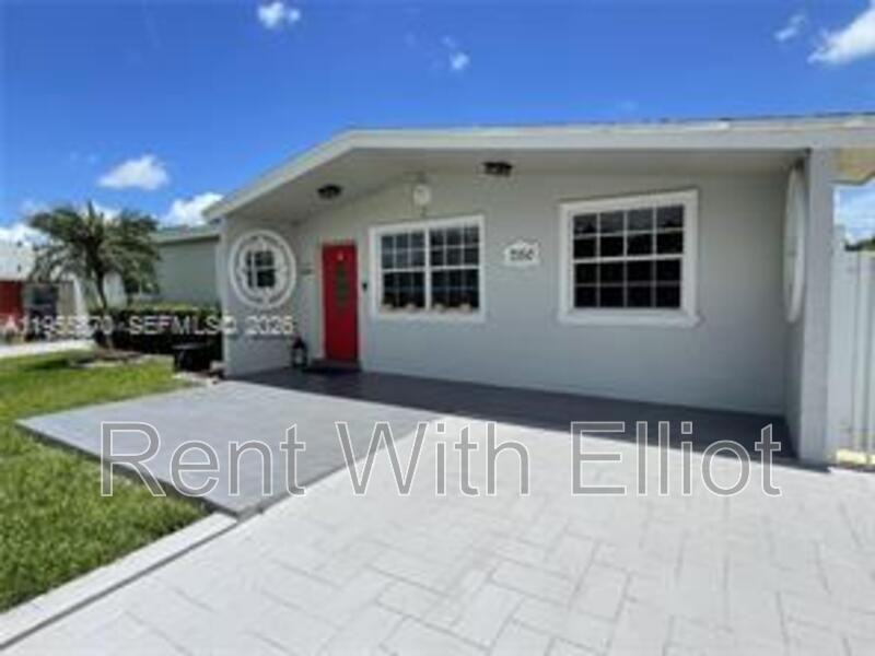 7150 Coolidge St - Photo 5 of 18