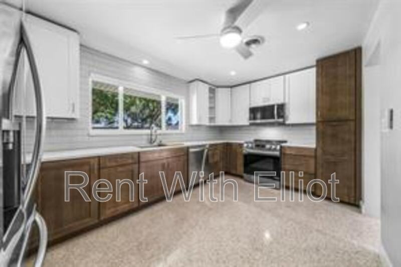 3140 Calle Largo Dr - Photo 2 of 17