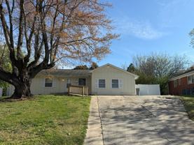 4015 Woodleaf Rd - Photo 1 of 1