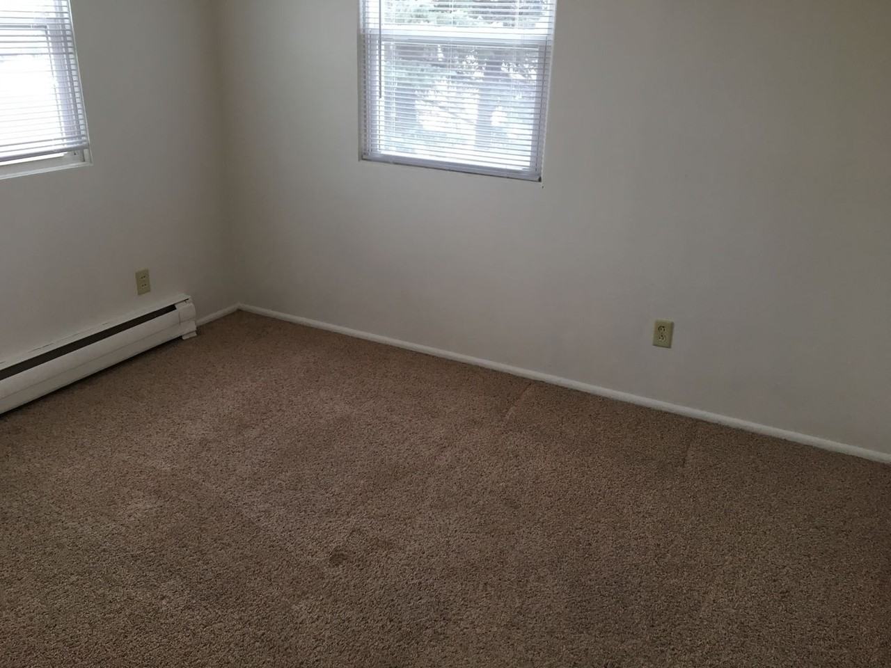 2310 10th St S - Photo 5 of 12