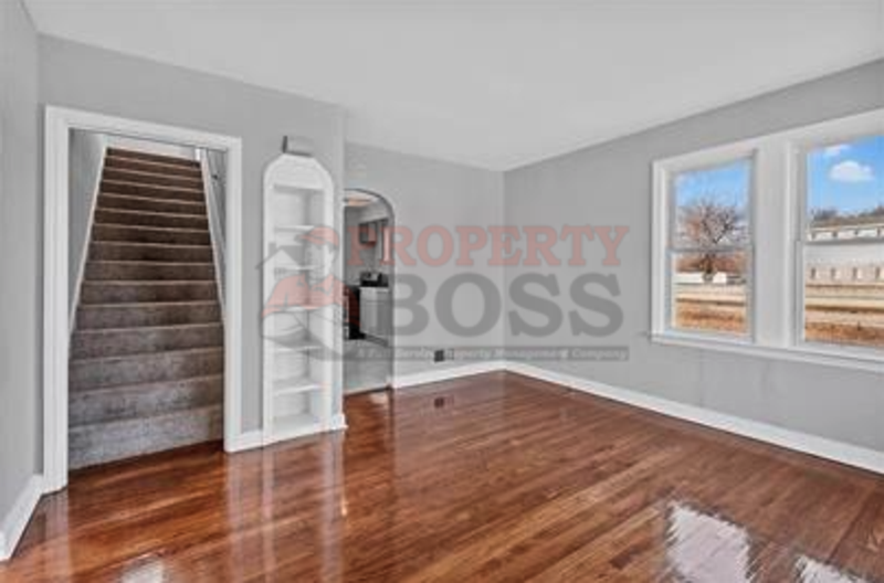 2208 Taney Pl - Photo 2 of 14