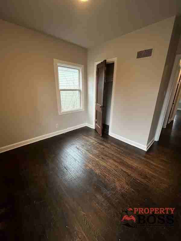 353 S Hamilton St - Photo 7 of 12