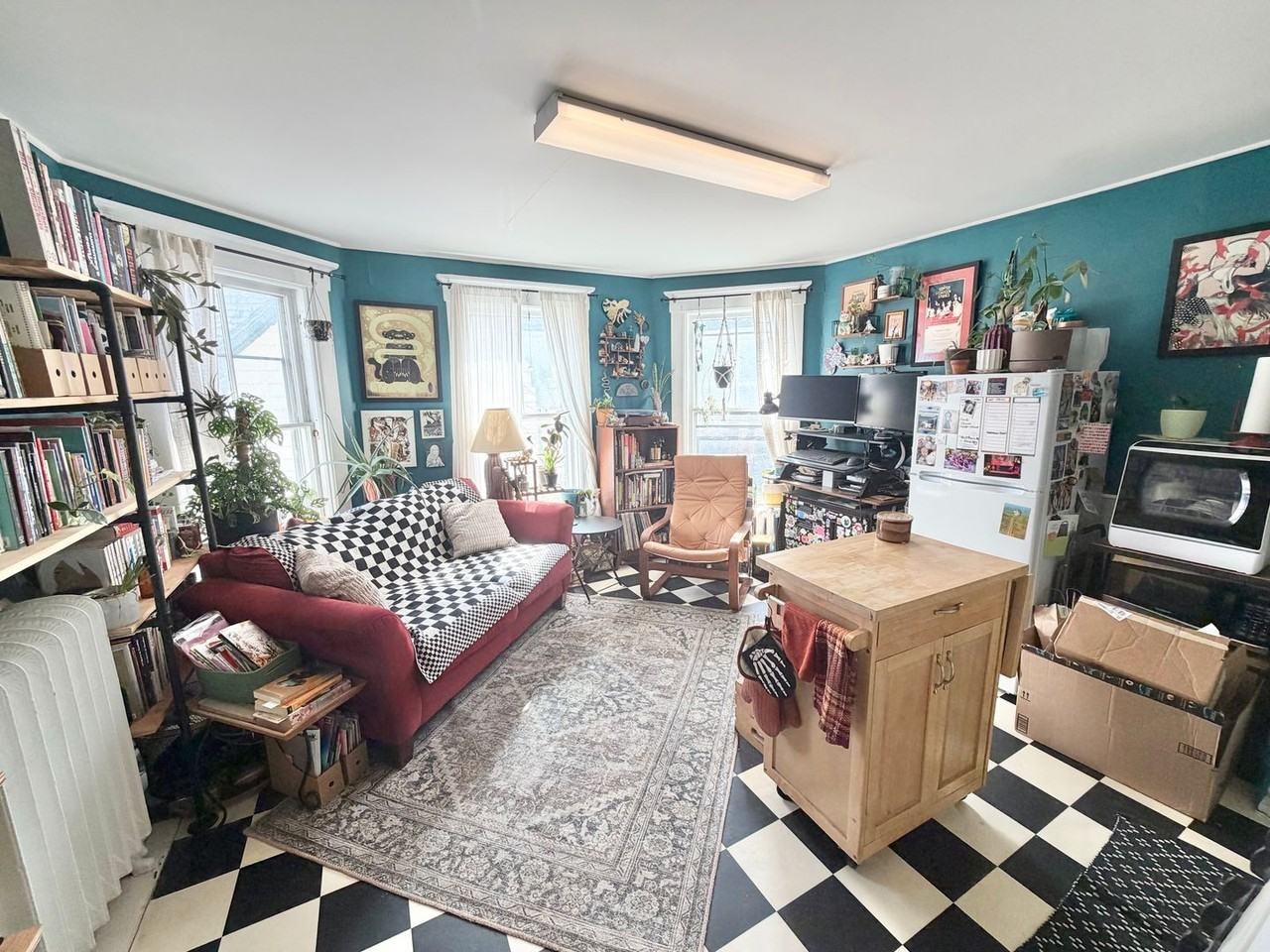 45 N Winooski Ave - Photo 2 of 11