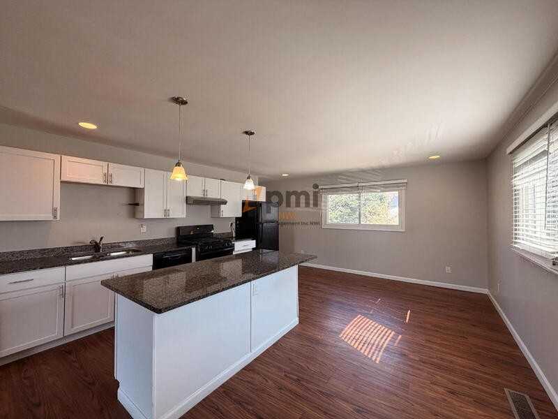 2353 Mccool Rd - Photo 4 of 15