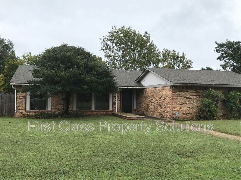 5316 Nw 111th Ter - Photo 6 of 45