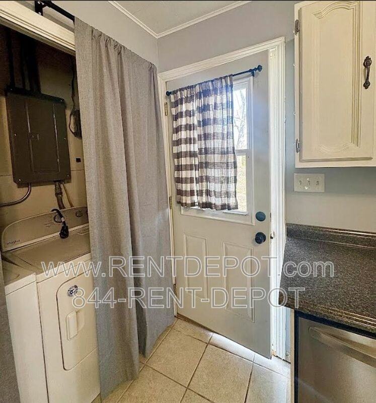 3119 Kensington Ave - Photo 7 of 9