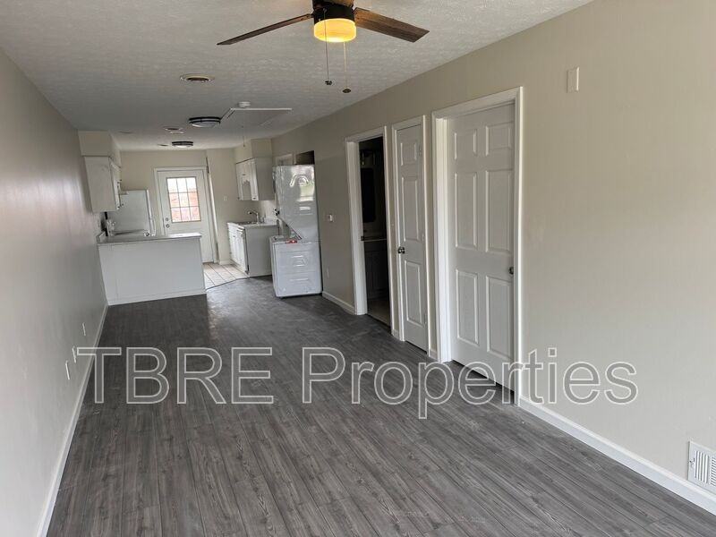 700 Jefferson St #2 - Photo 2 of 7