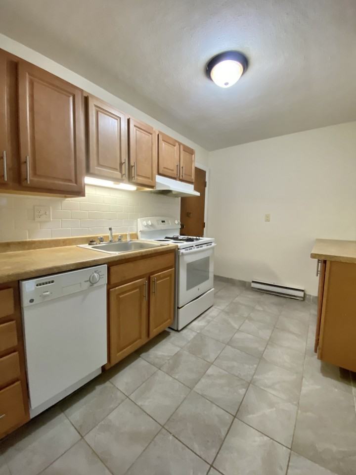 Cambridge Street & Brighton Ave #4 - Photo 4 of 11