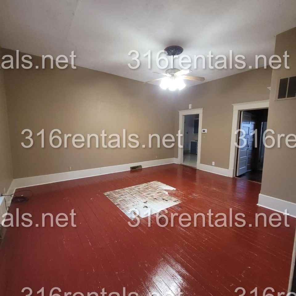 309 N Franklin Ave - Photo 7 of 7