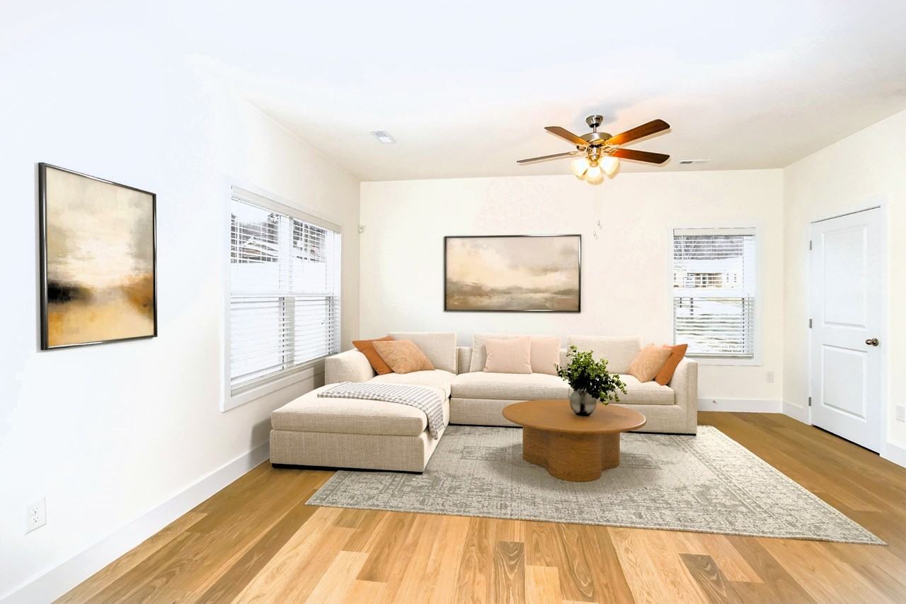 2458 Legg Crk Ln - Photo 2 of 18