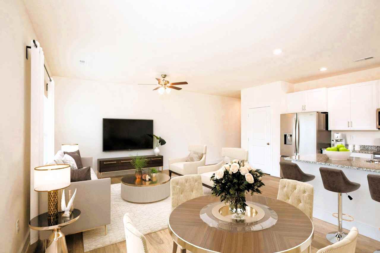 2453 Legg Crk Ln - Photo 2 of 18