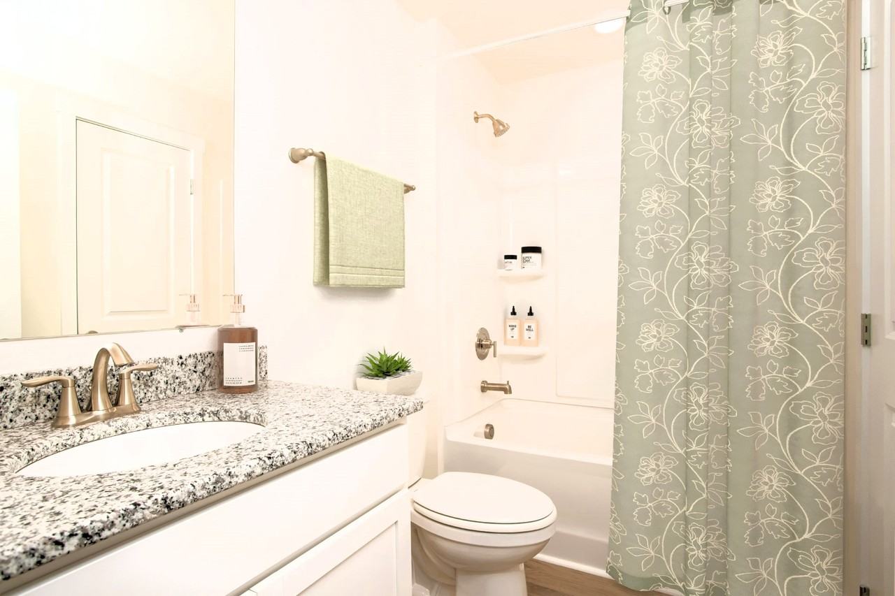 2453 Legg Crk Ln - Photo 4 of 18