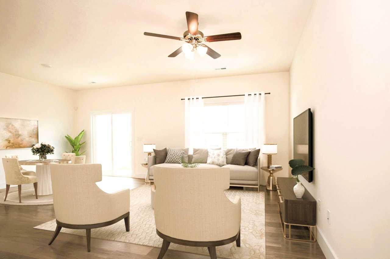 2463 Legg Crk Ln - Photo 2 of 18