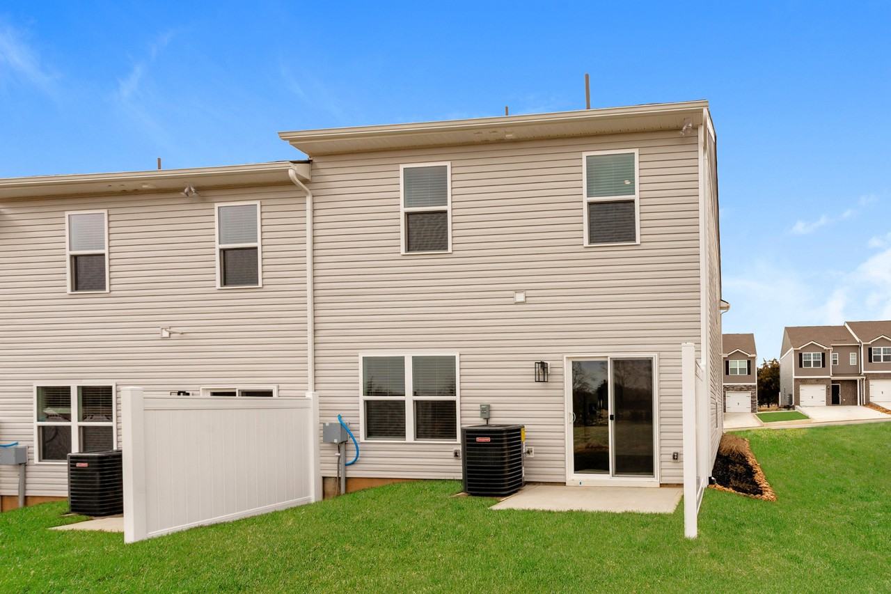 2461 Legg Crk Ln - Photo 7 of 18