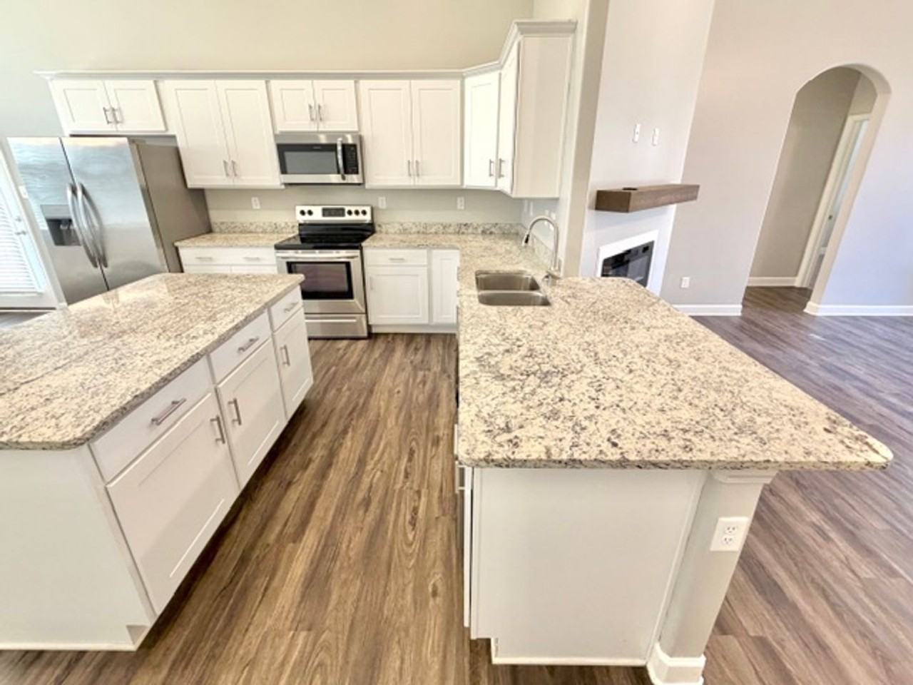 95 Crimsonwood Dr - Photo 5 of 16