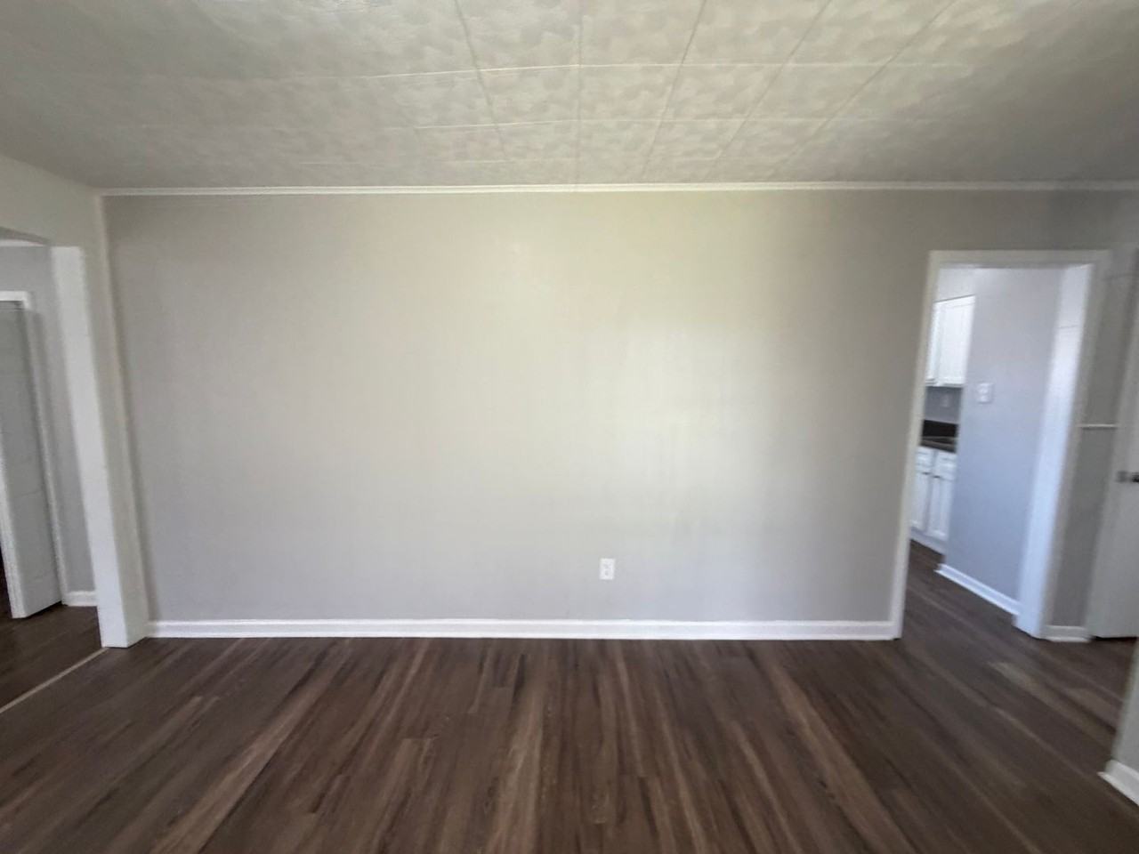 8254 Pinebrook Dr - Photo 6 of 50