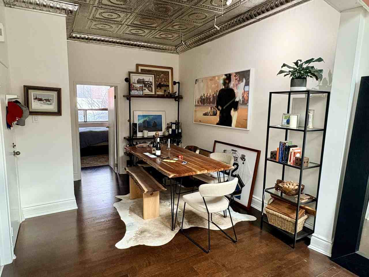 195 Niagara Street - Photo 2 of 5