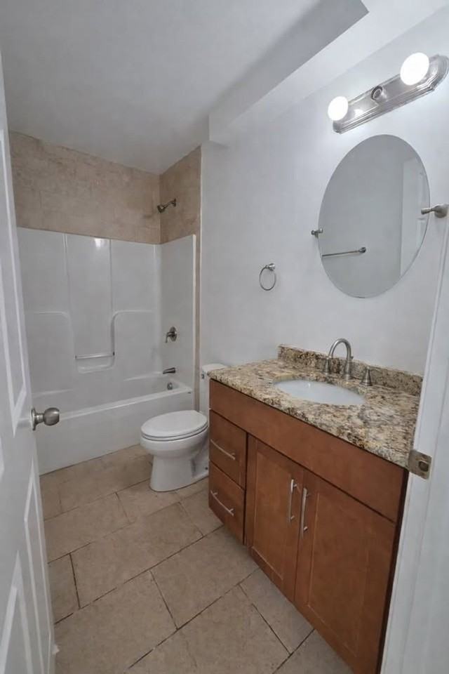 Crescent 375 Investment LLC - Photo 6 of 33