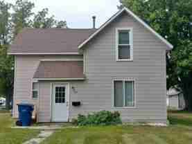 525 2nd St Se - Photo 1 of 1