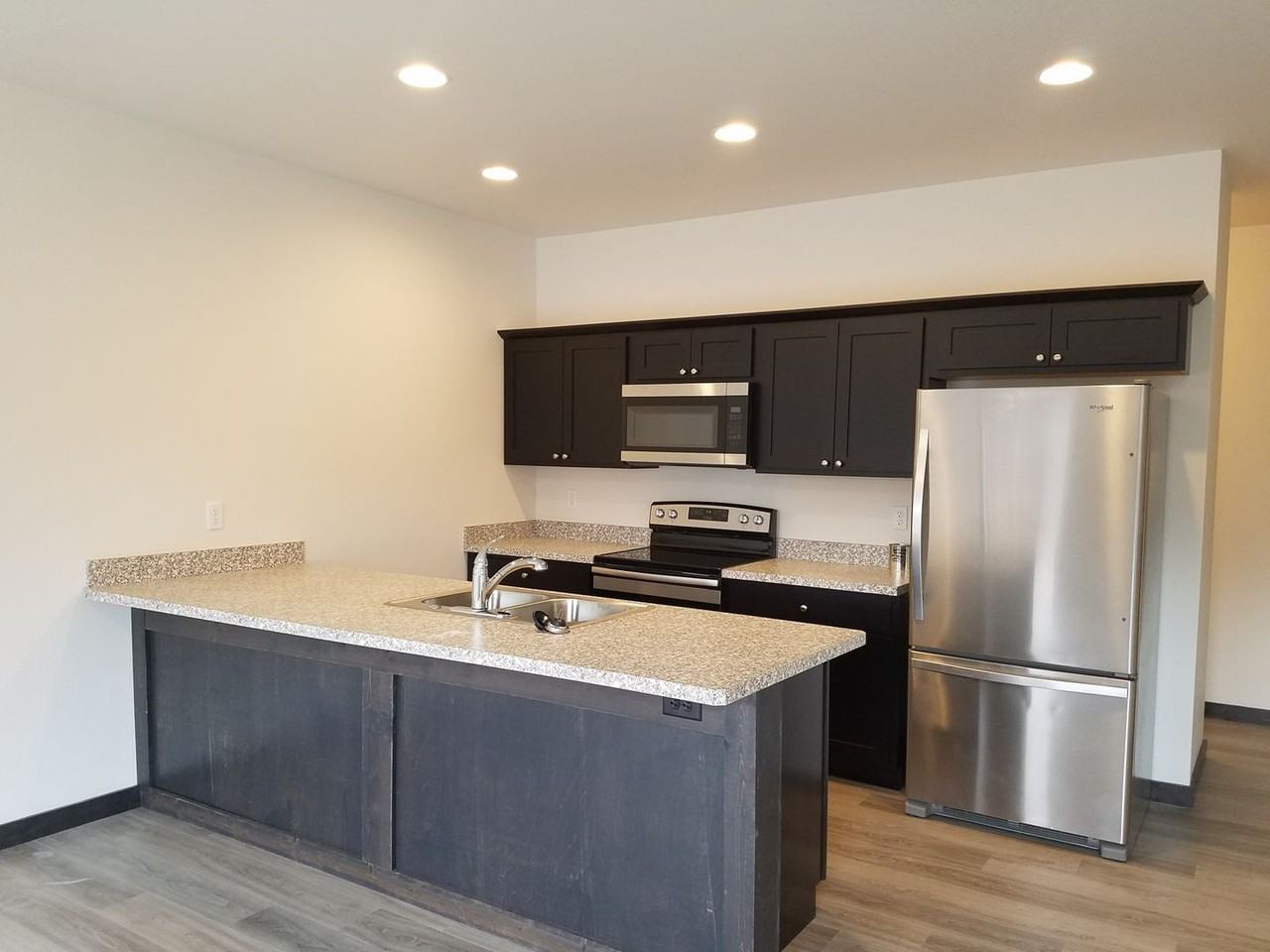 1508 Butler Creek Ave - Photo 4 of 10