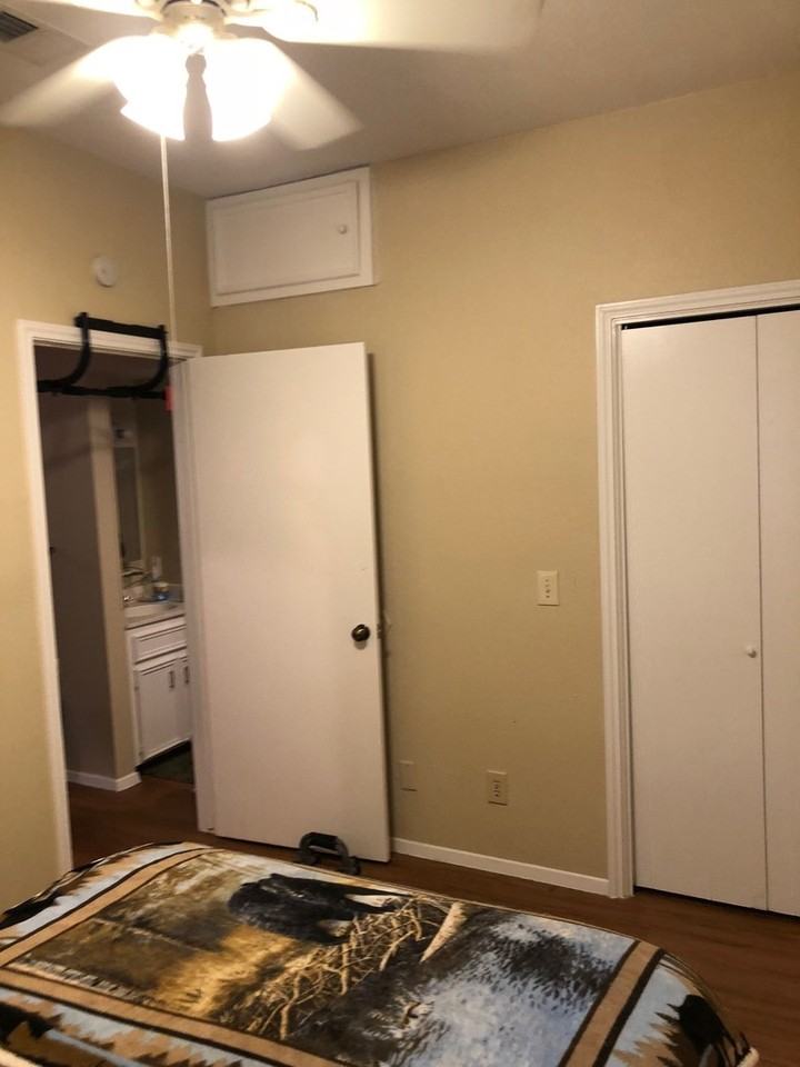 4409 Guadalupe St - Photo 4 of 11