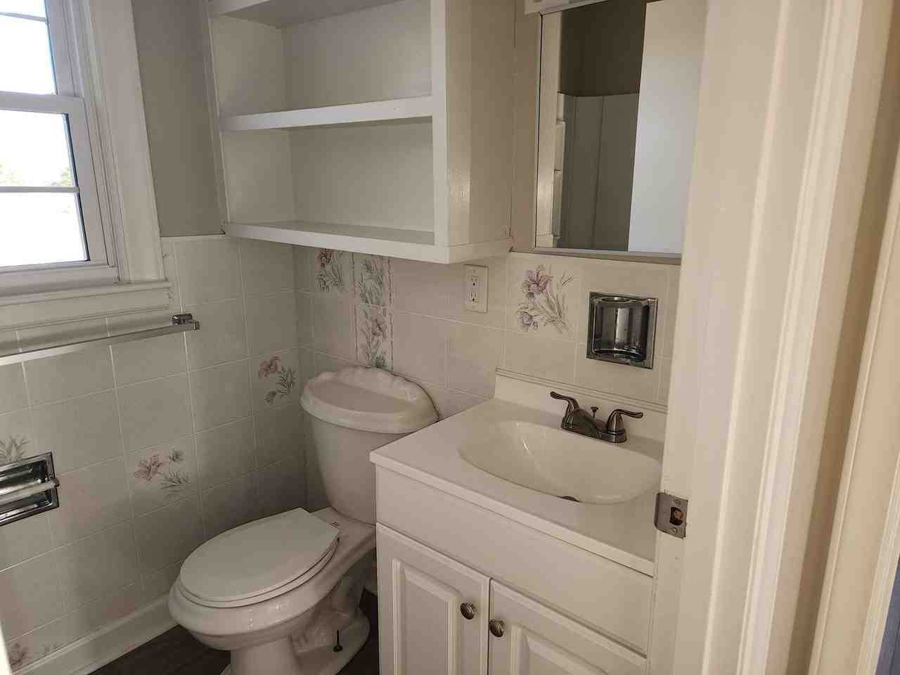 4253 Siloam Rd - Photo 7 of 14