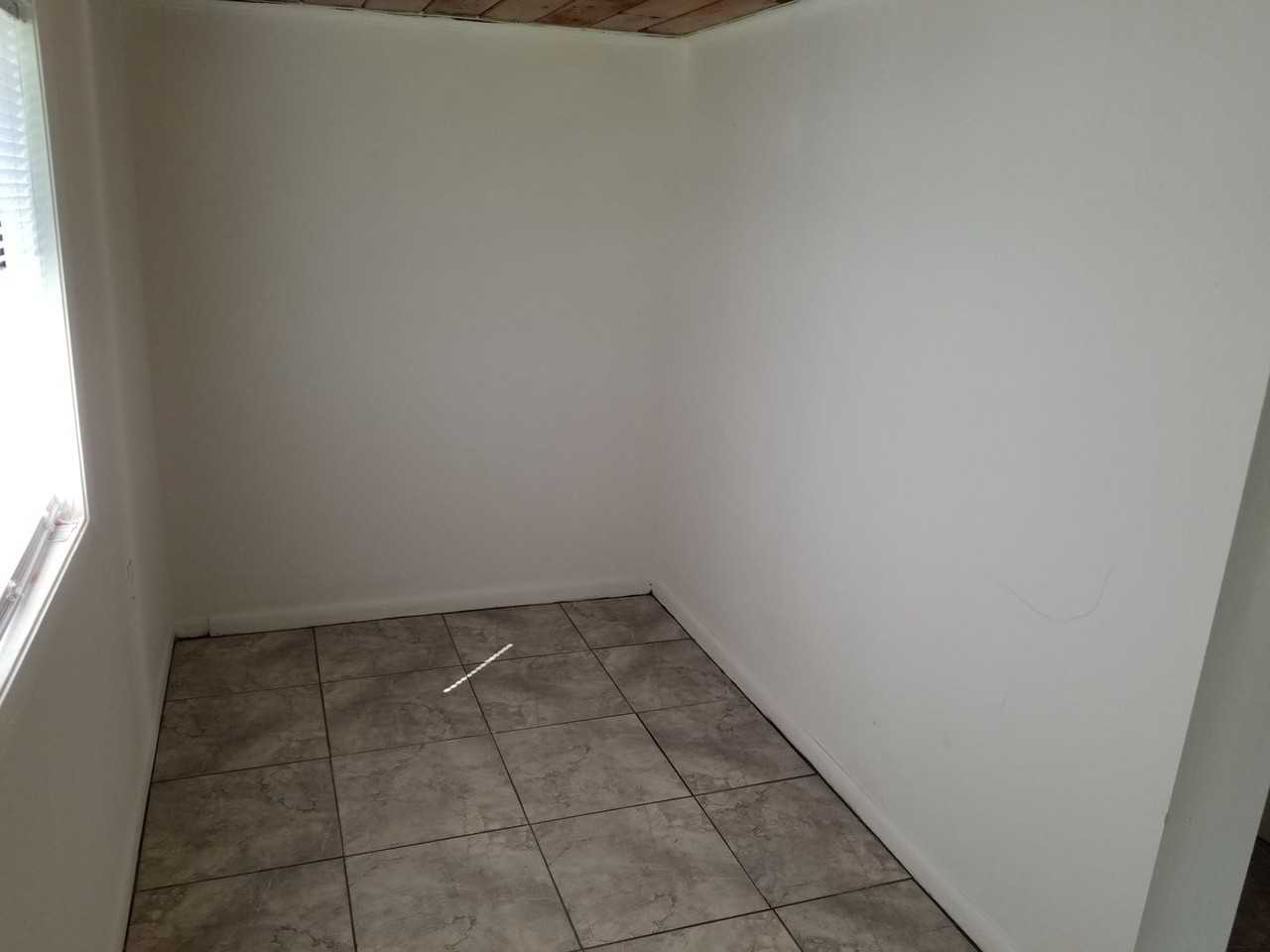 424 Camellia Dr - Photo 5 of 7