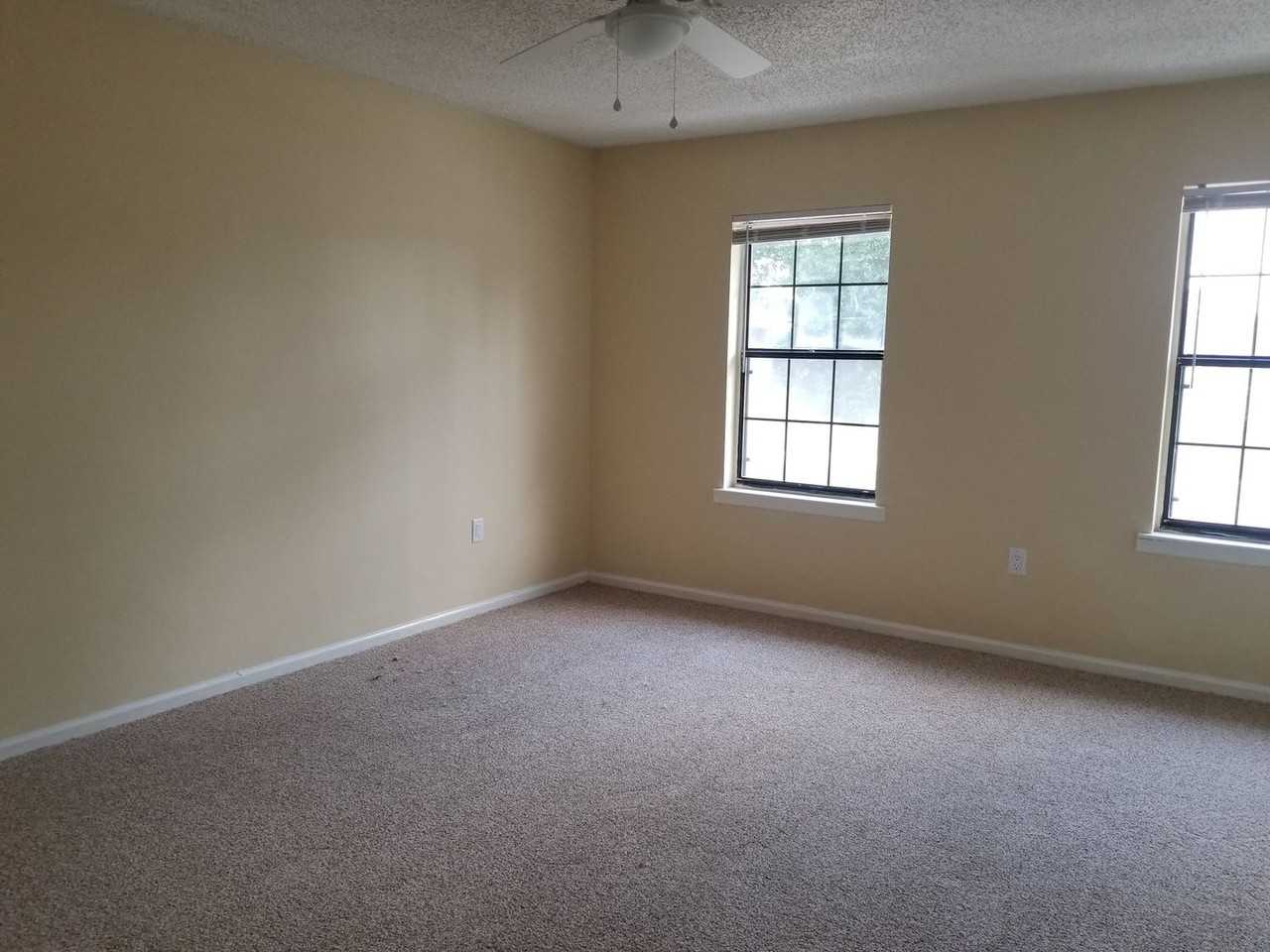 1874 Avenue Q Sw - Photo 7 of 7