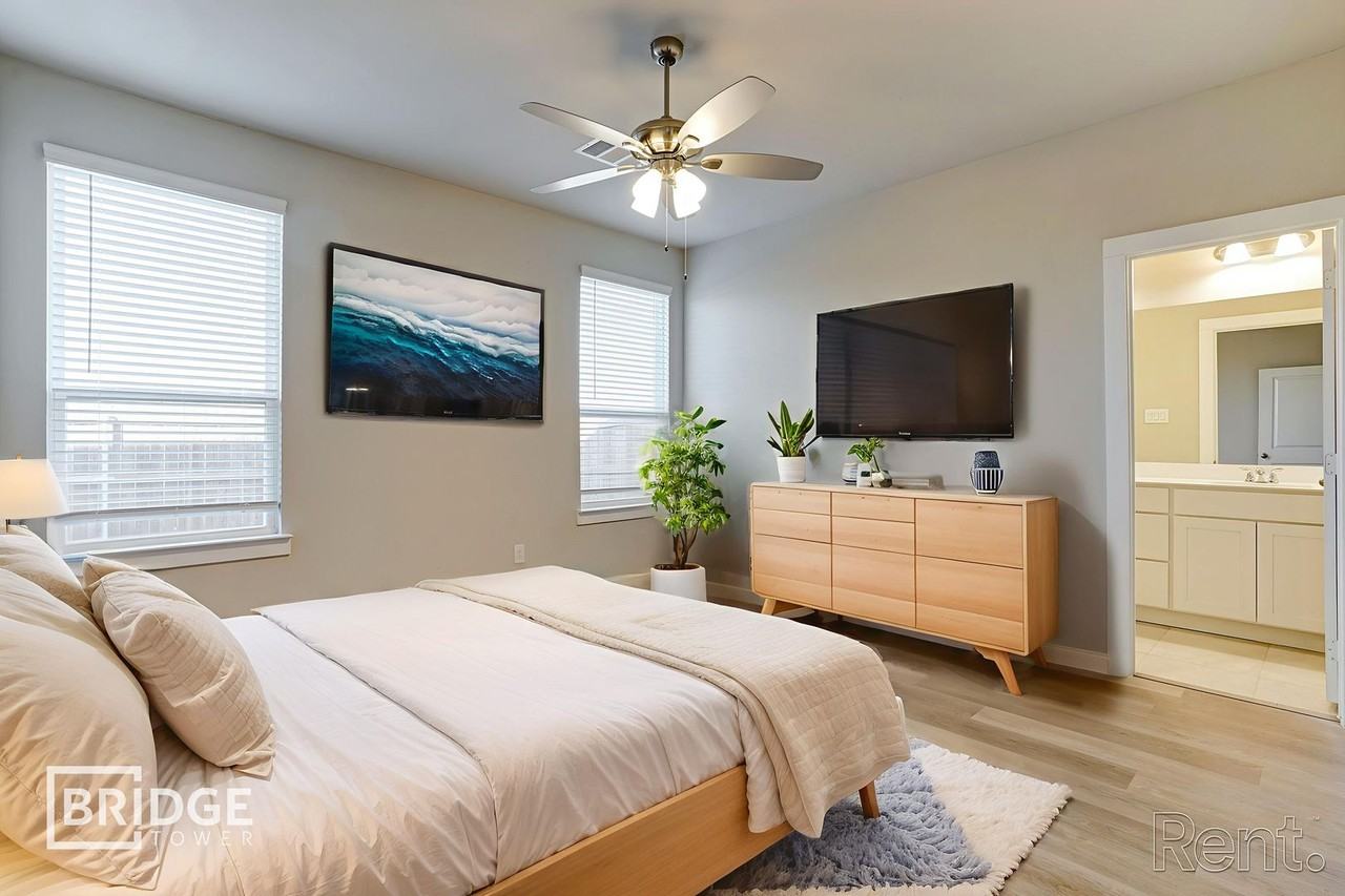 4118 Tobin Dr - Photo 7 of 23