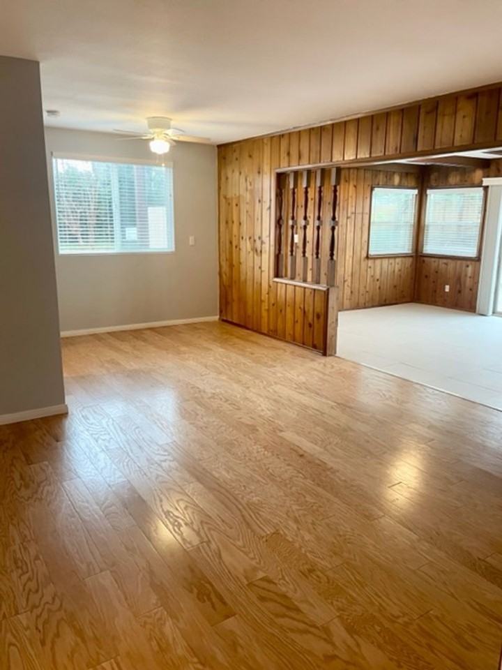 3995 Mount Everest Blvd - Photo 3 of 16