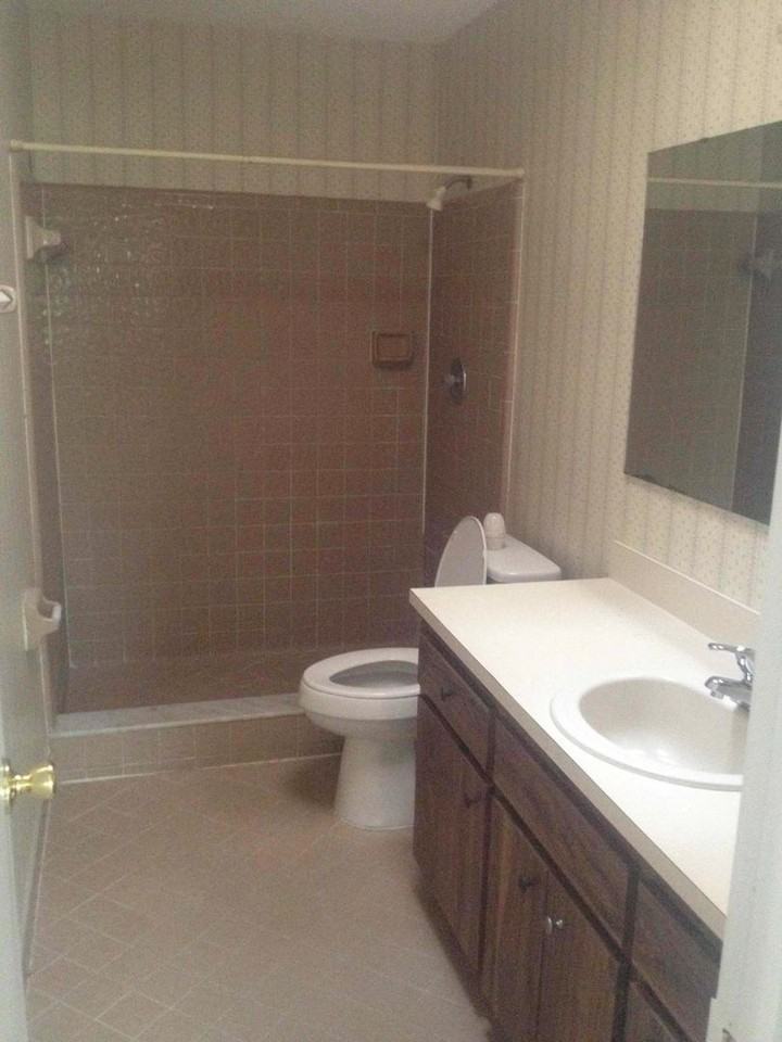 6415 Sable Woods Dr E - Photo 7 of 19