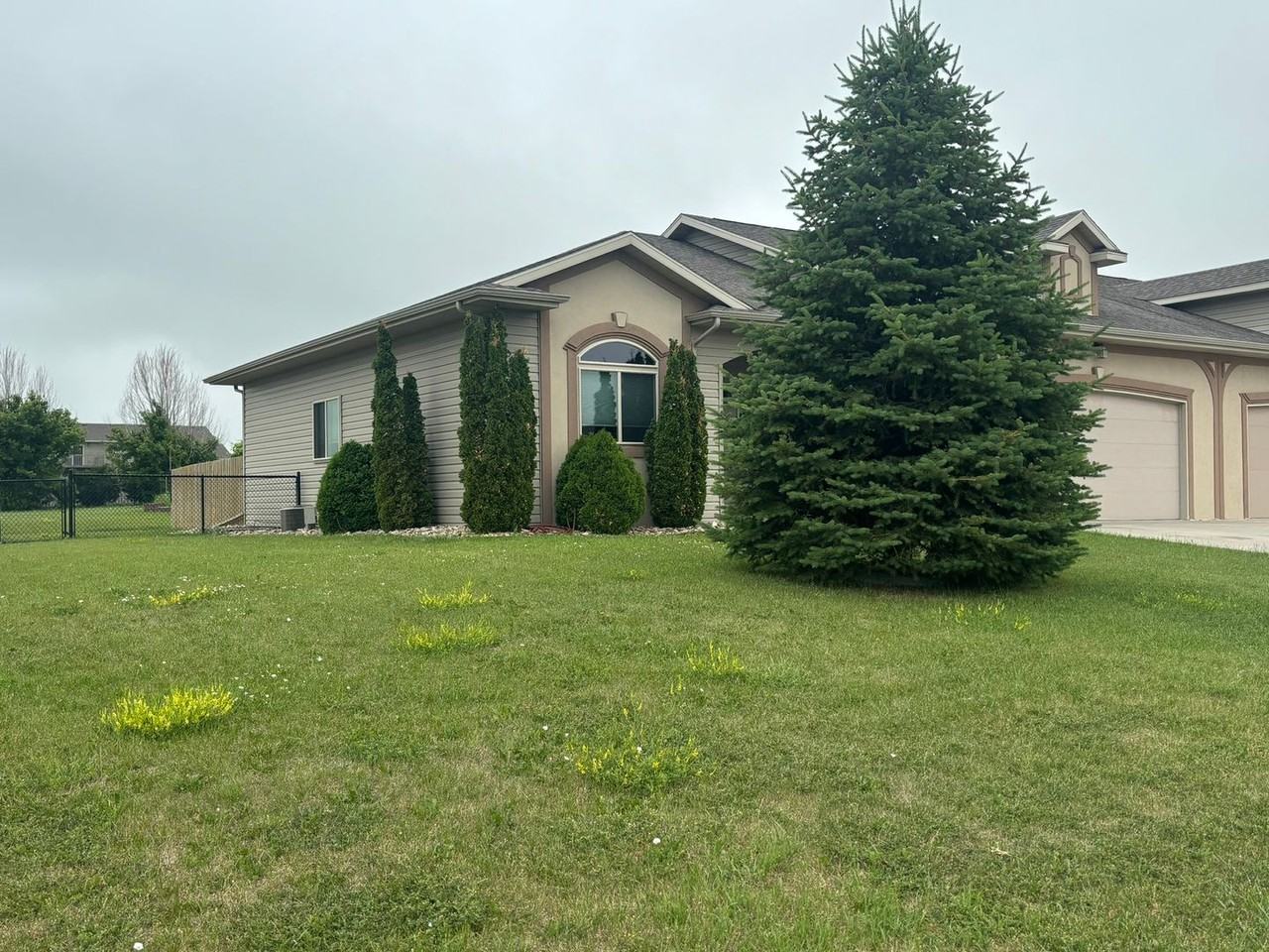 22738 Rando Ct - Photo 2 of 26