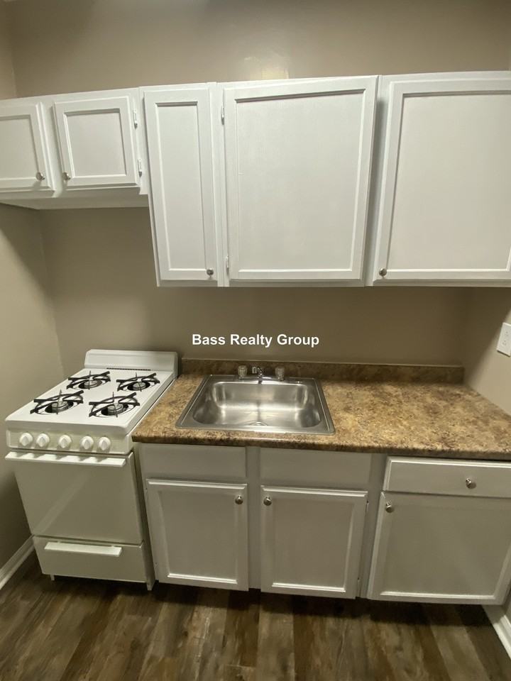 5114 S Blackstone Ave #B5 - Photo 5 of 12