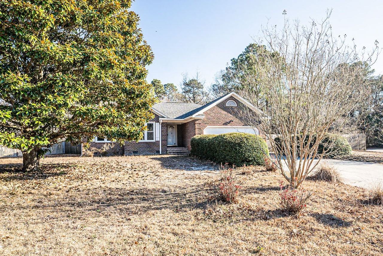 7304 Featherstone Ct - Photo 2 of 50