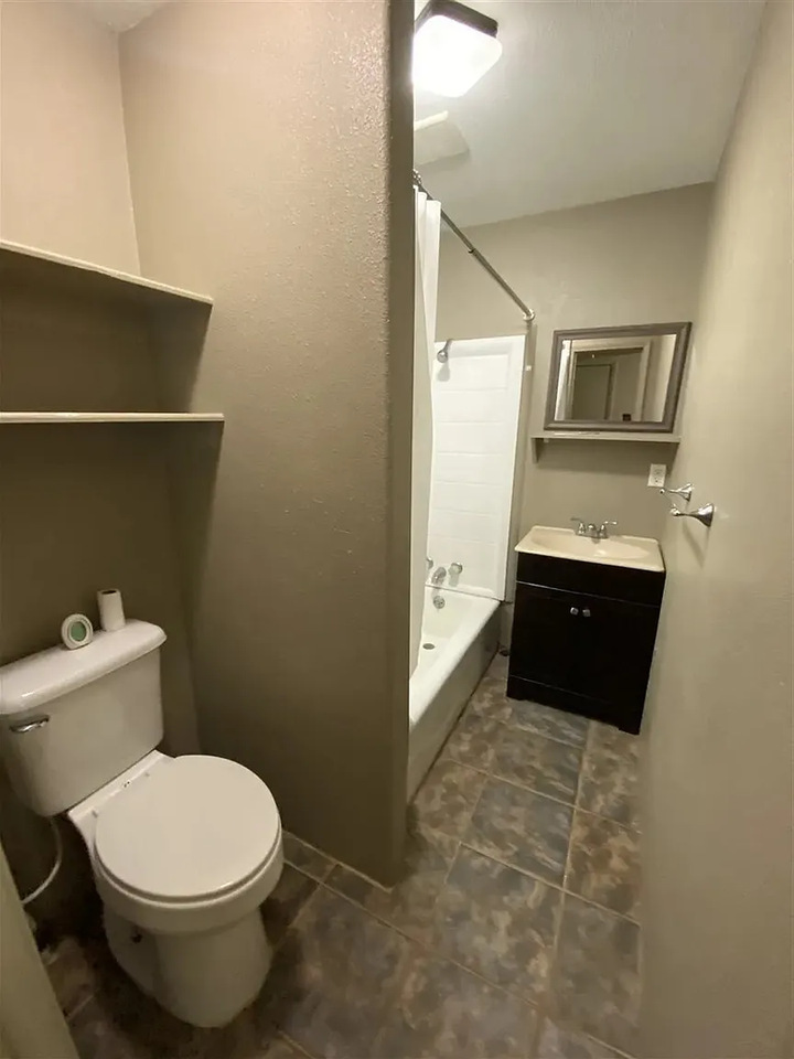 2795 Dennis St - Photo 6 of 6