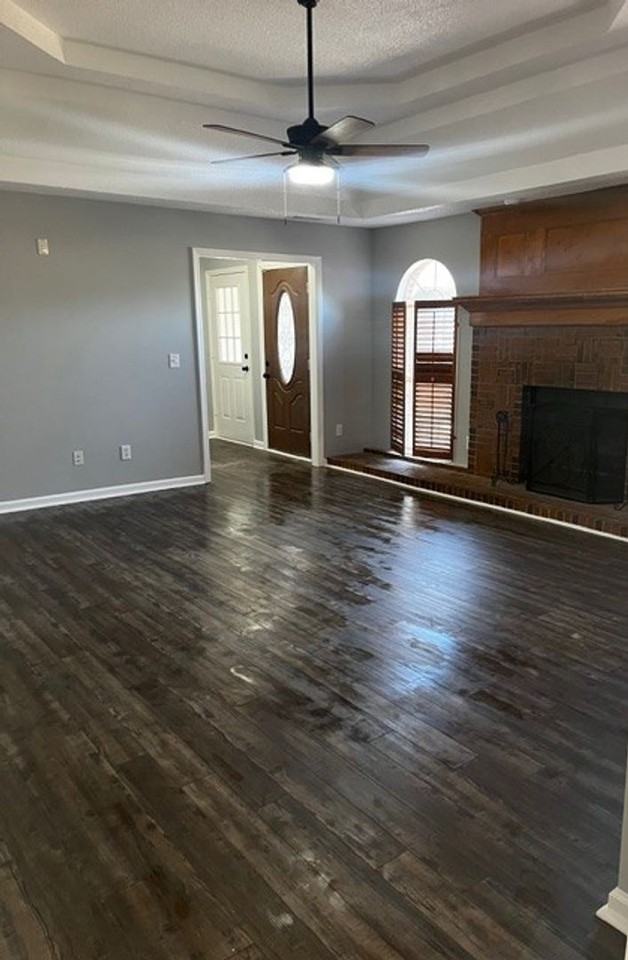 108 Crossfield Dr - Photo 2 of 23