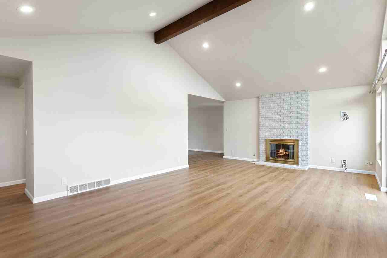 6214 102nd Pl Ne - Photo 7 of 34