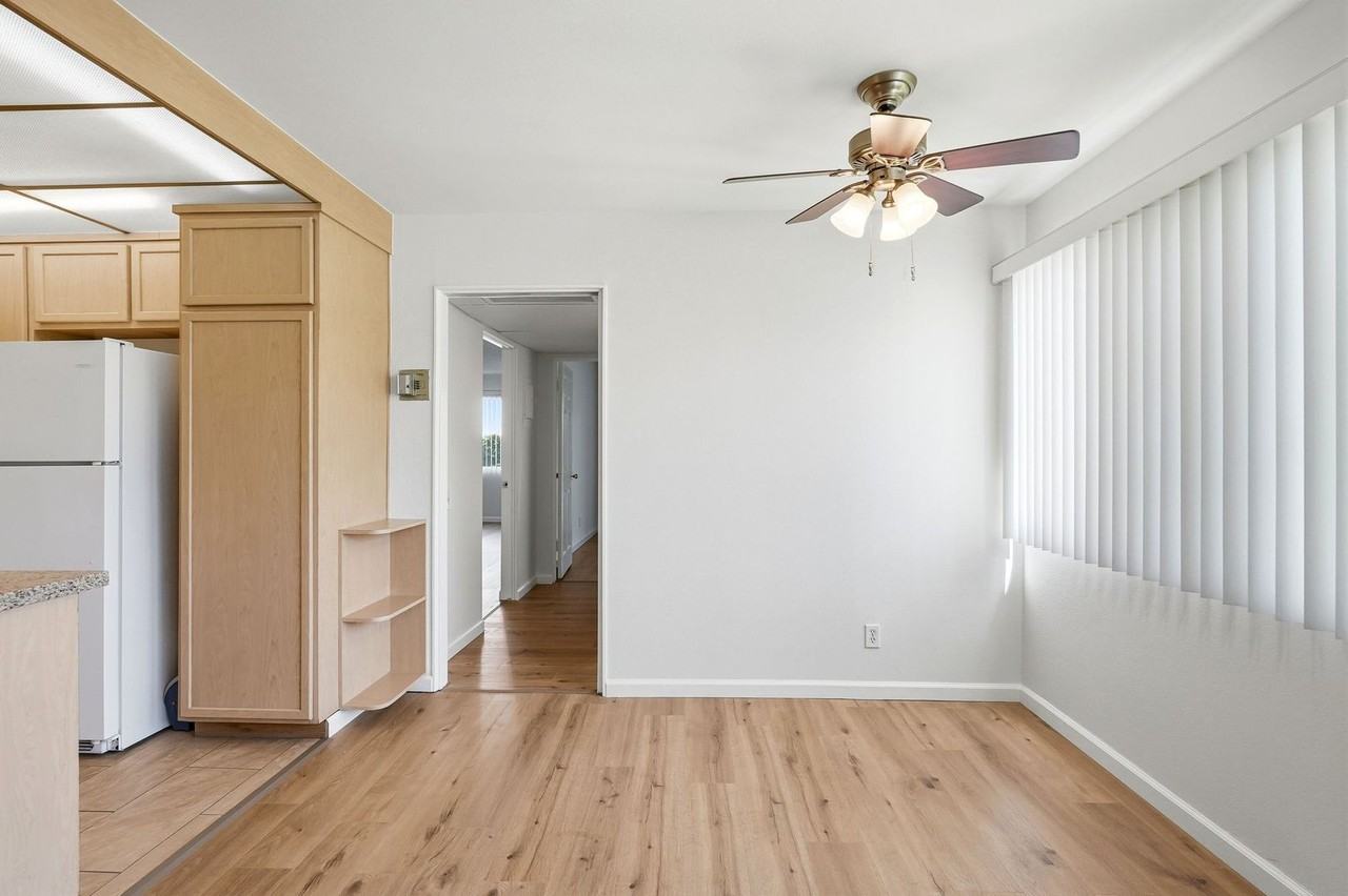 497 S El Molino Ave #101 - Photo 7 of 24